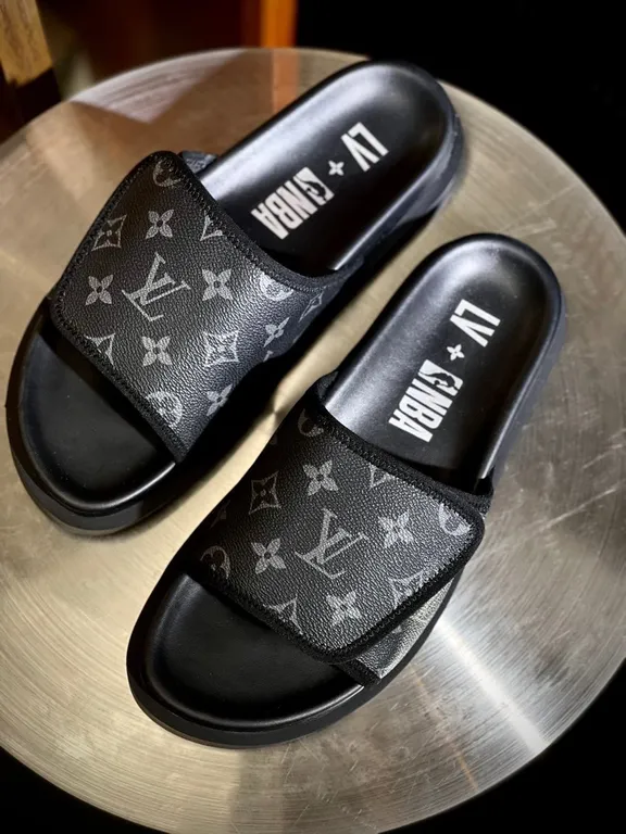 Louis Vuitton Shoe 